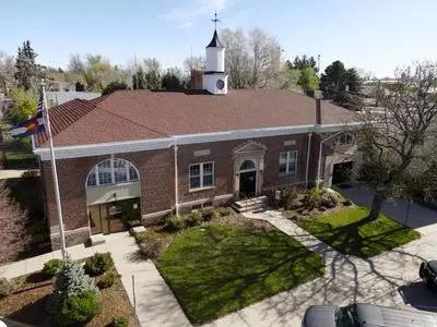 Photo of the Town of Eaton's Town Hall